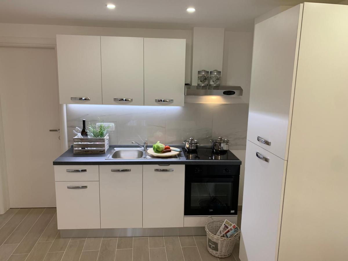Apartman Onavi Makarska Eksteriør bilde